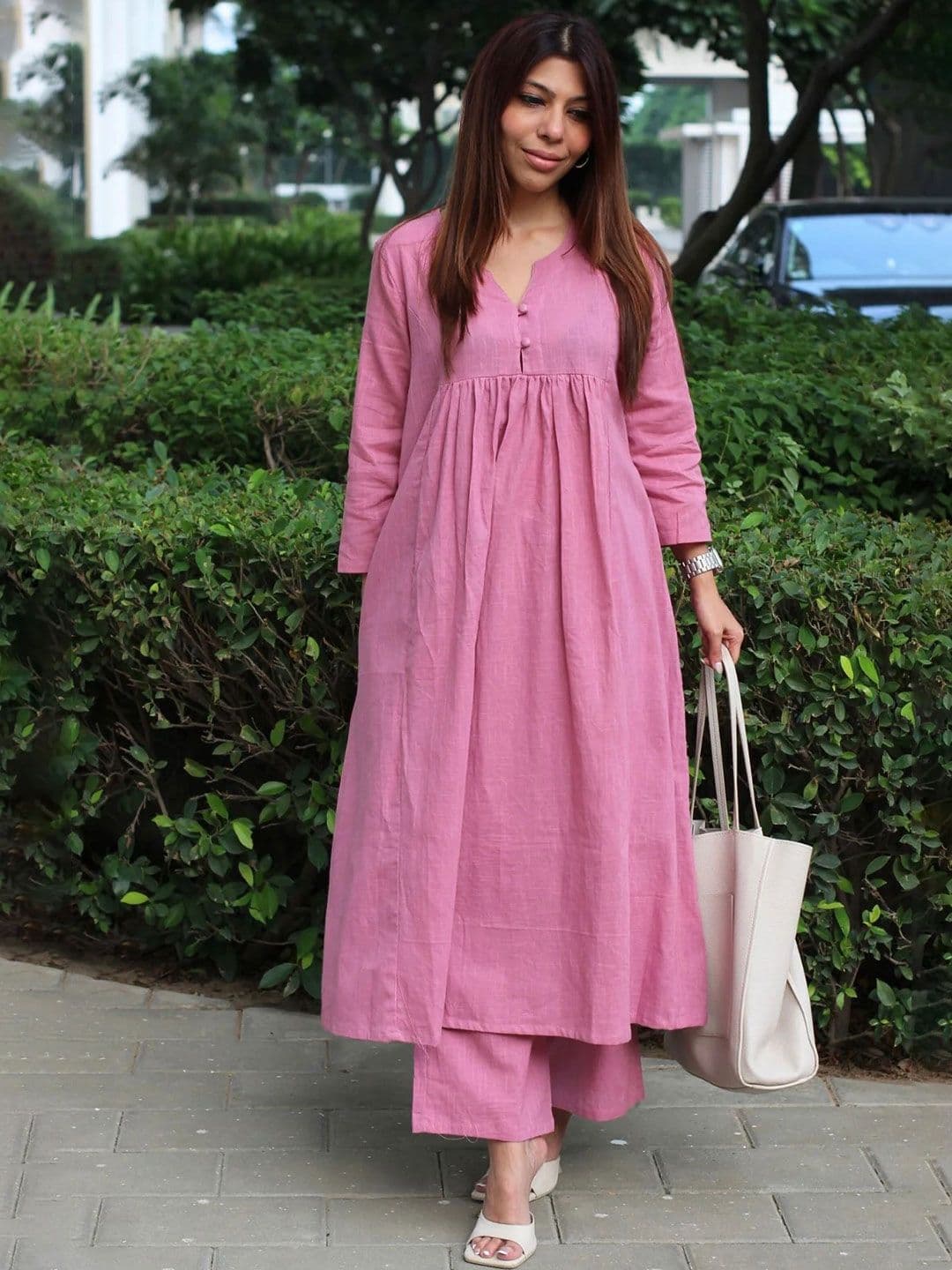 THEOMFAB Women Empire Kurta with Trousers - view 1