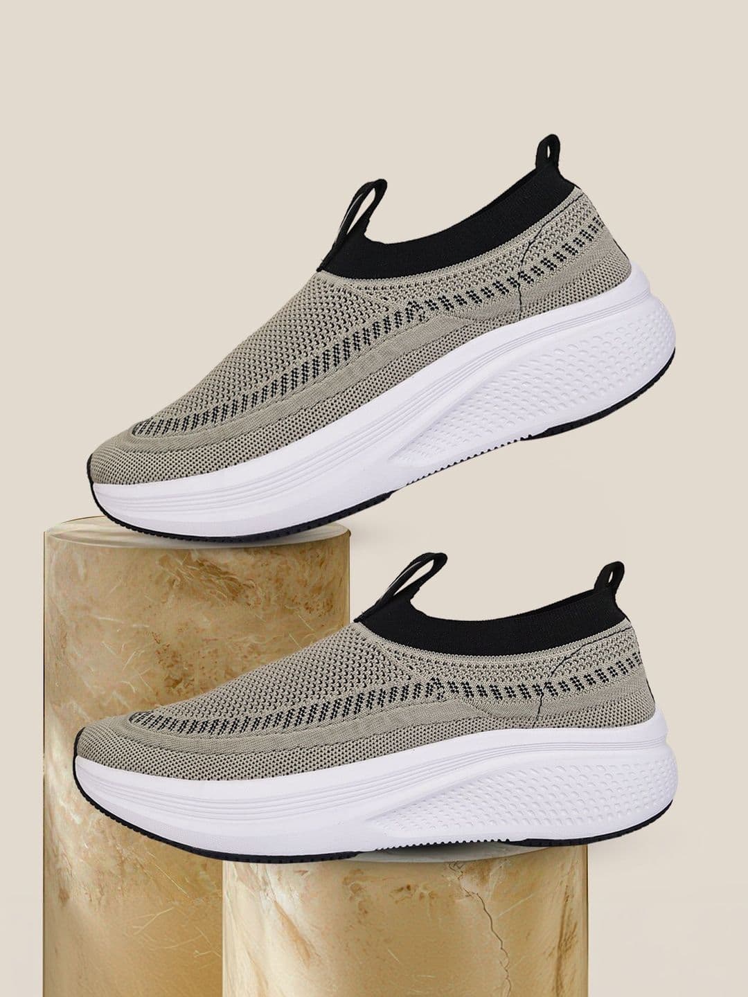 Lancer Men Mesh Walking Non-Marking Shoes - view 1