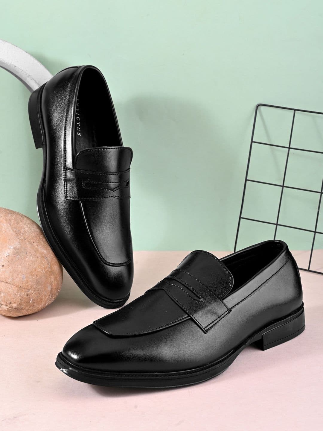 INVICTUS Men Formal Loafers - view 1