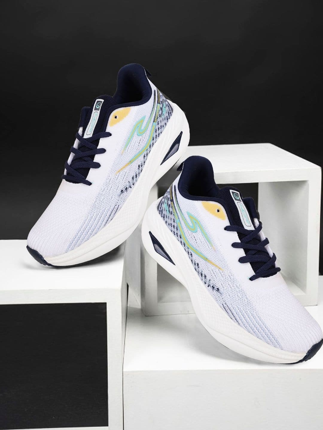 Lancer Men Mesh Running Non-Marking Shoes - view 1