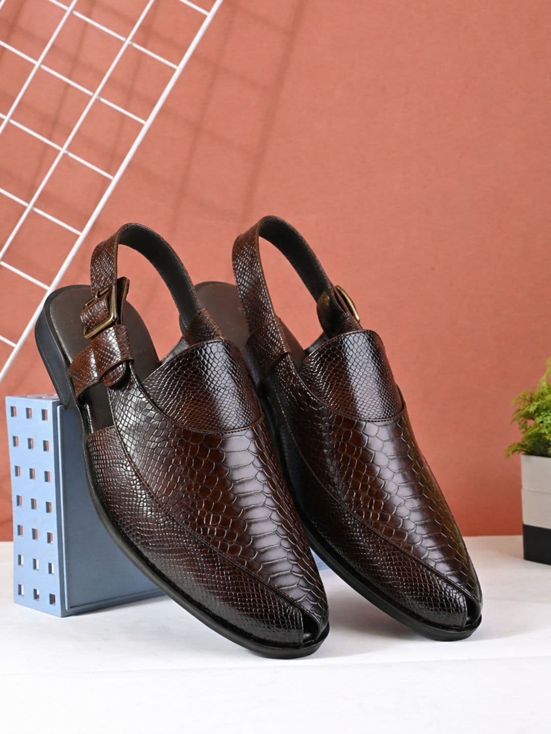 House of Pataudi Men Textured Buckle Shoe-Style Sandals - view 1