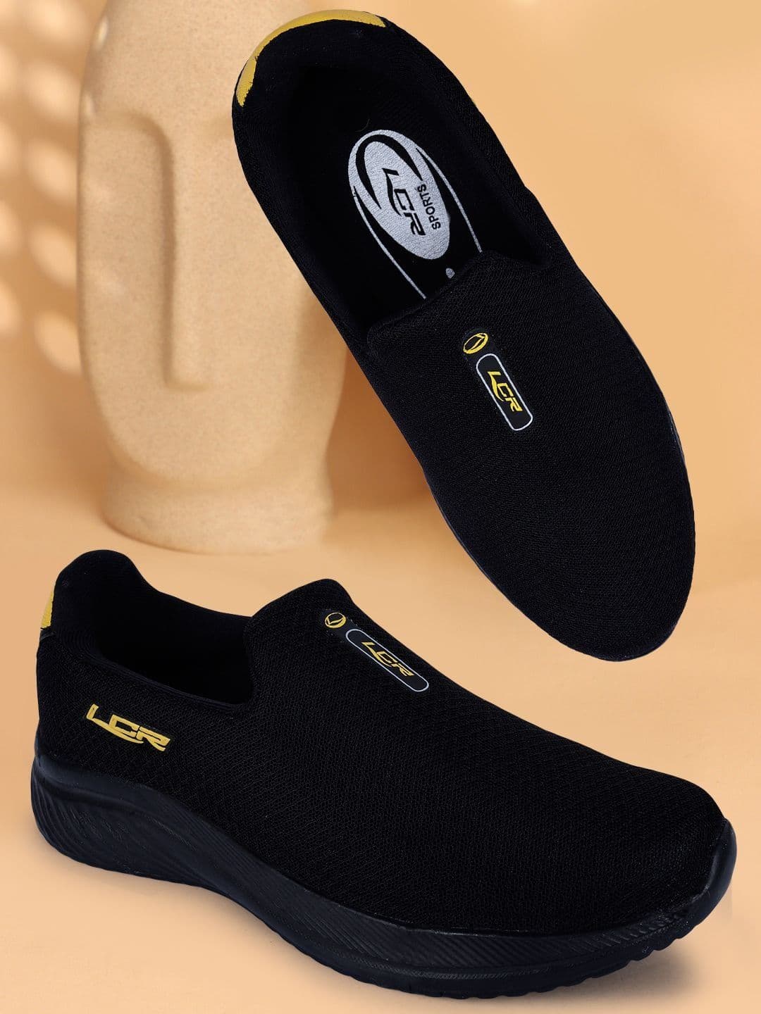 Lancer Men Mesh Walking Non-Marking Shoes - view 1