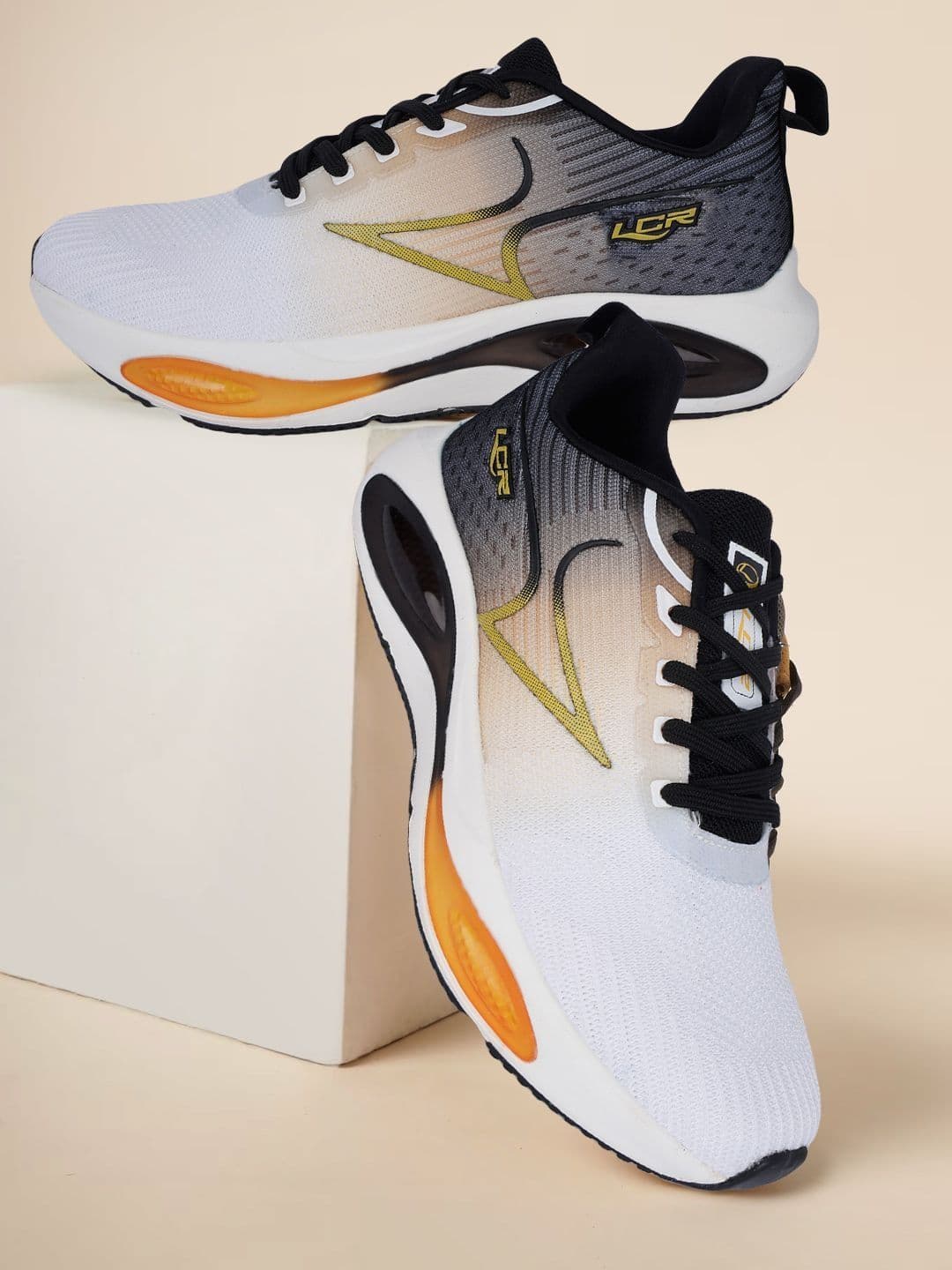 Lancer Men Mesh Running Non-Marking Shoes - view 1
