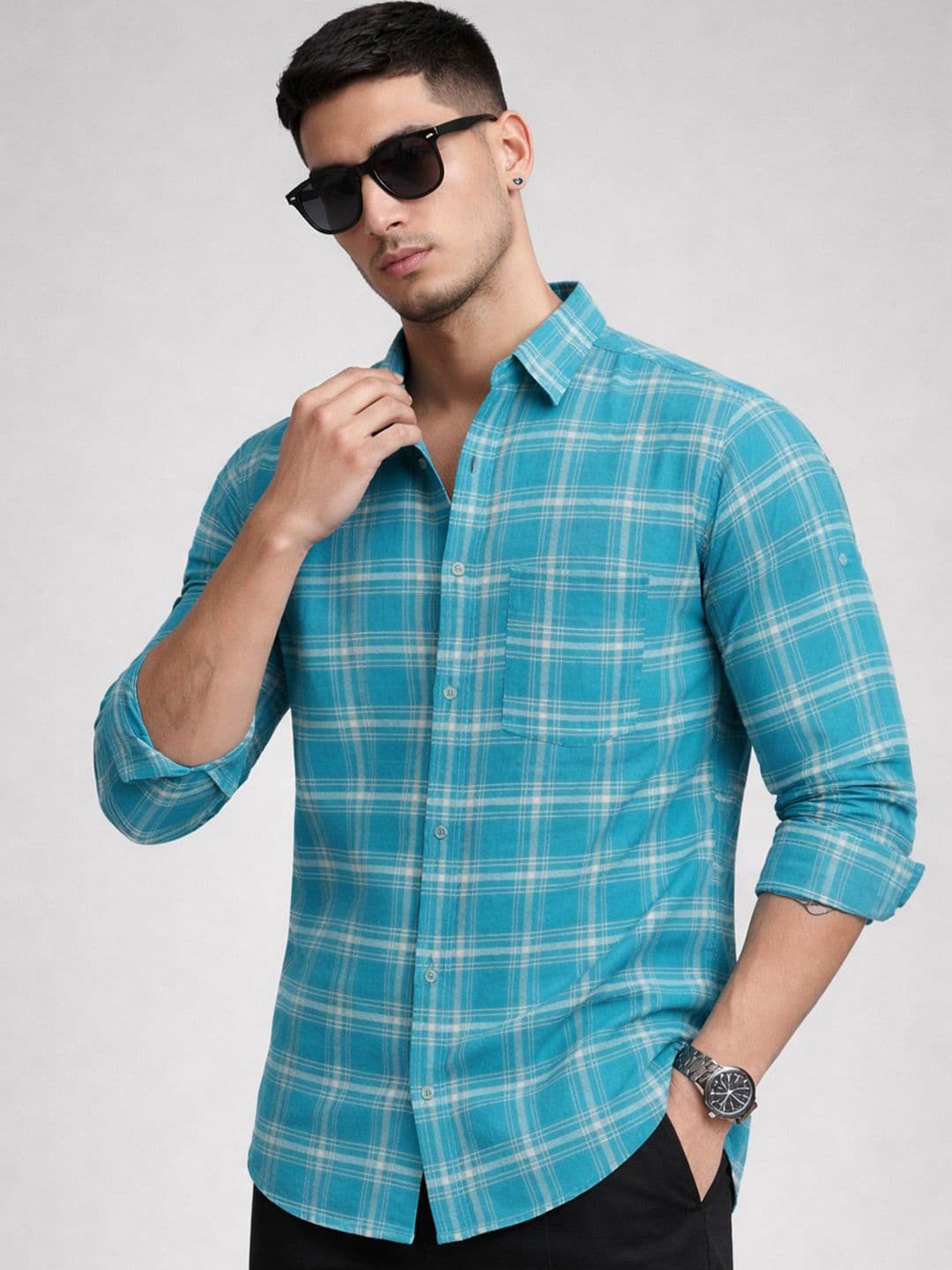 The Roadster Lifestyle Co Checked Spread Collar Slim Fit Shirt - view 1