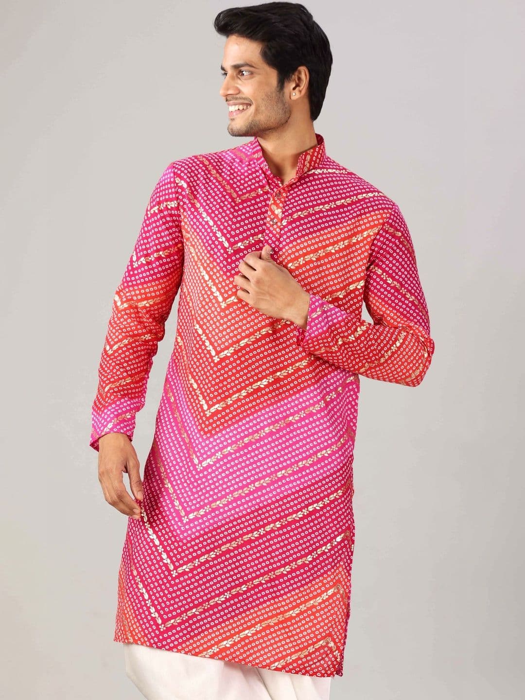 MODERN MUGHALS Men Bandhani Printed Long Sleeves Kurta - view 1