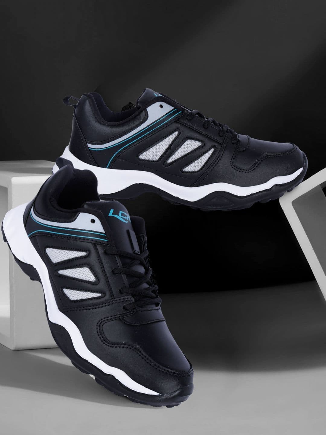 Lancer Men Training or Gym Non-Marking Shoes - view 1
