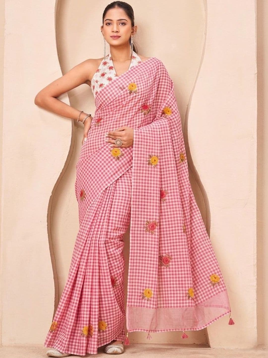 Sanwariya Silk Checked Embroidered Saree - view 1