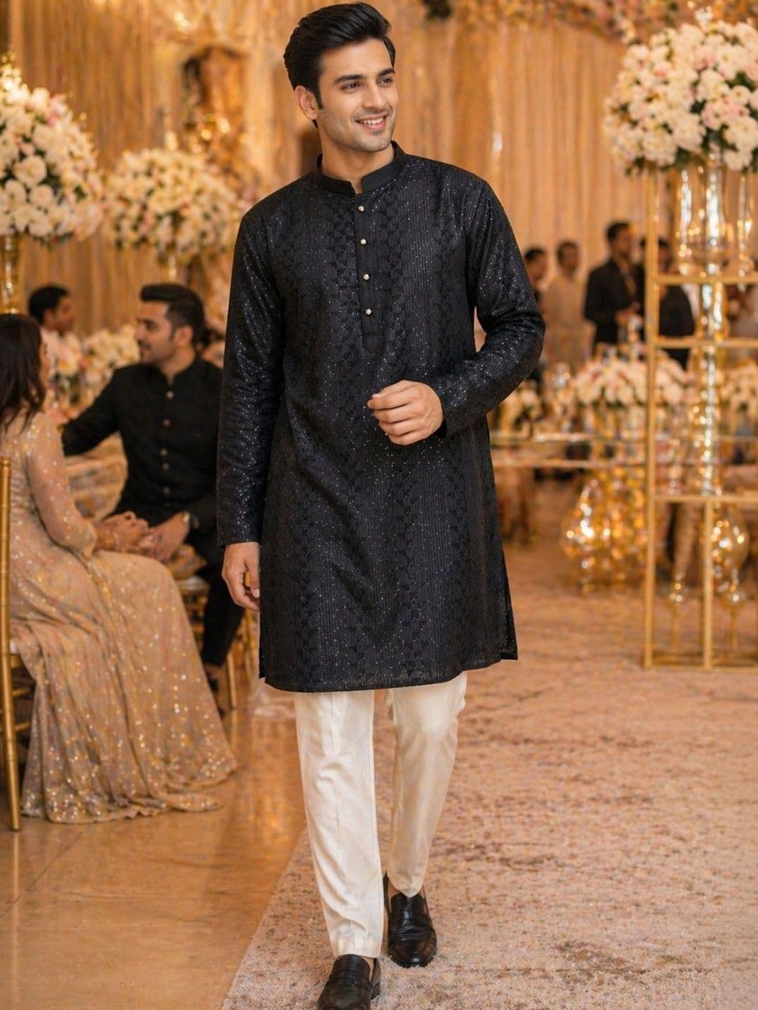 HERE&NOW Men Embellished Sequinned Liva Kurta - view 1