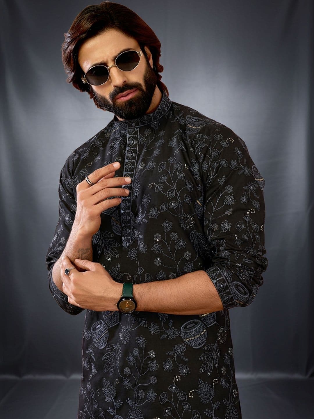 INDIROOP Men Embellished Sequinned Kurta - view 1