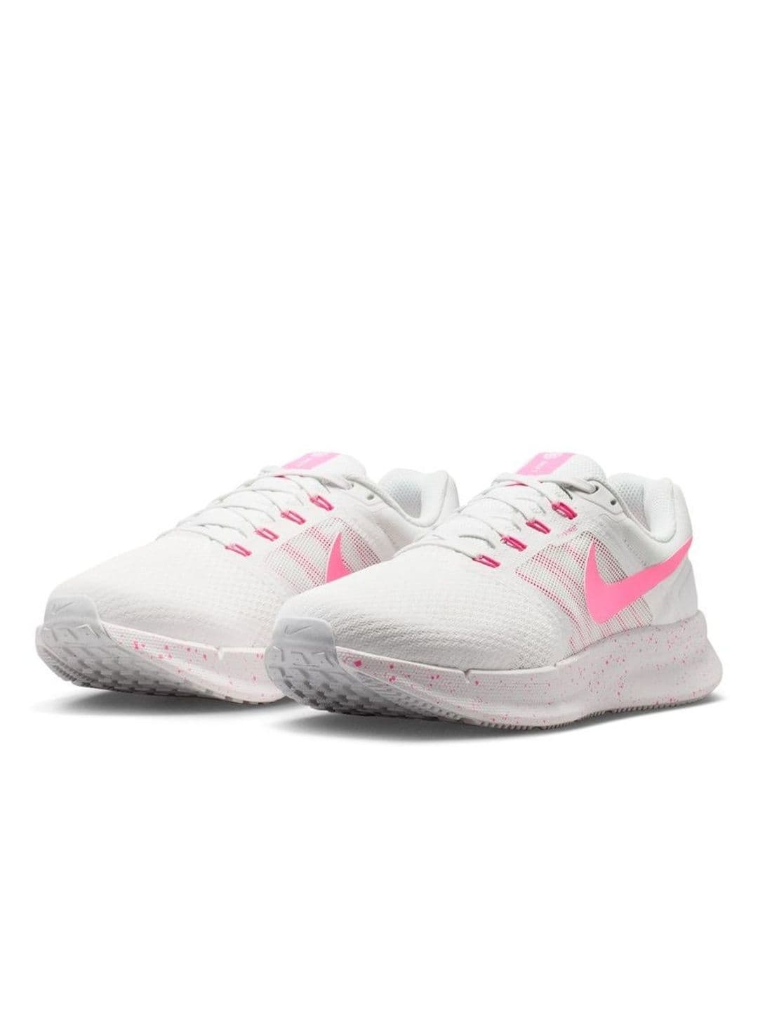 Nike Run Swift 3 Women's Road Running Shoes - view 1