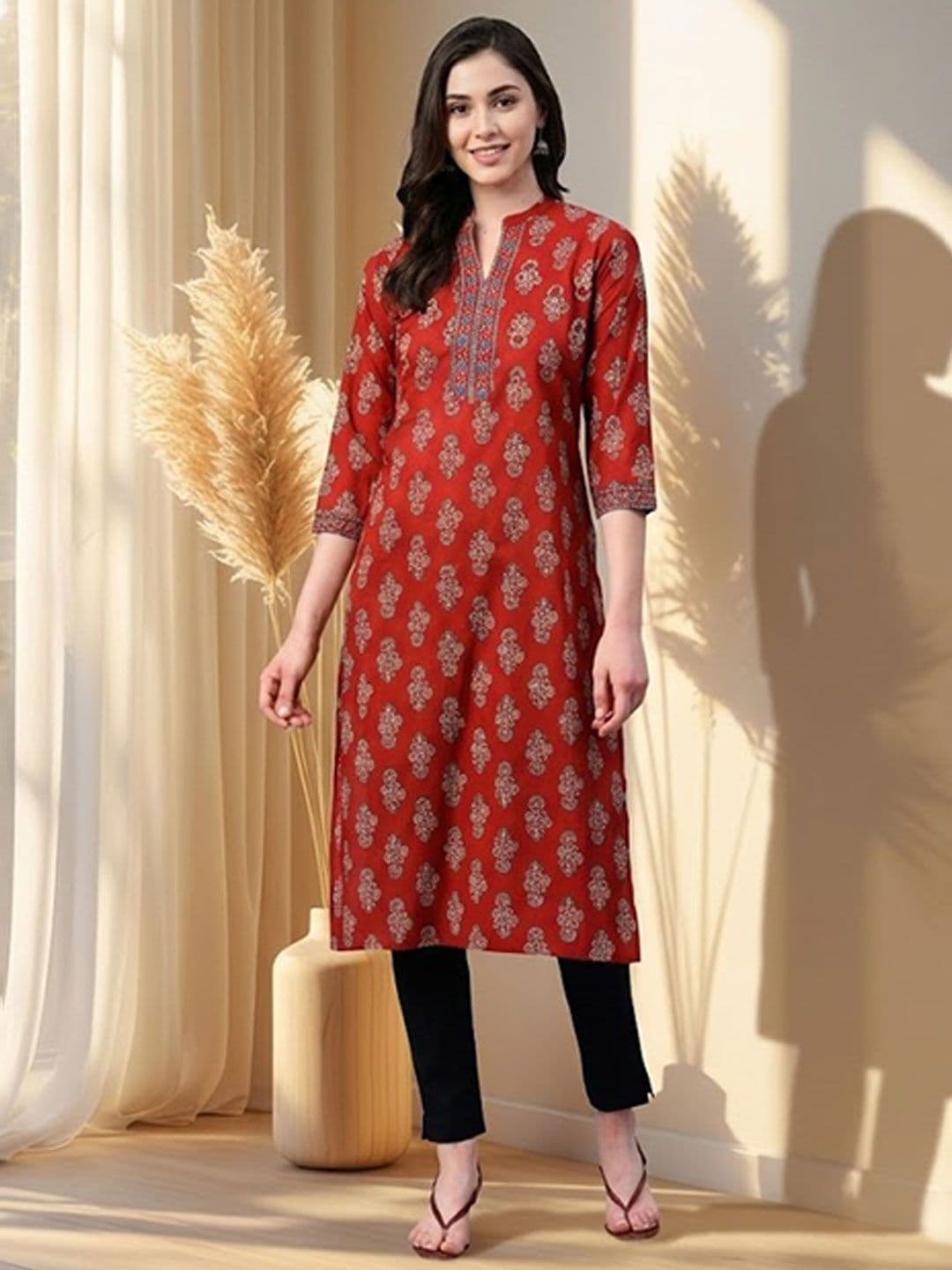 SZN Women Maroon Floral Printed Floral Kurta - view 1