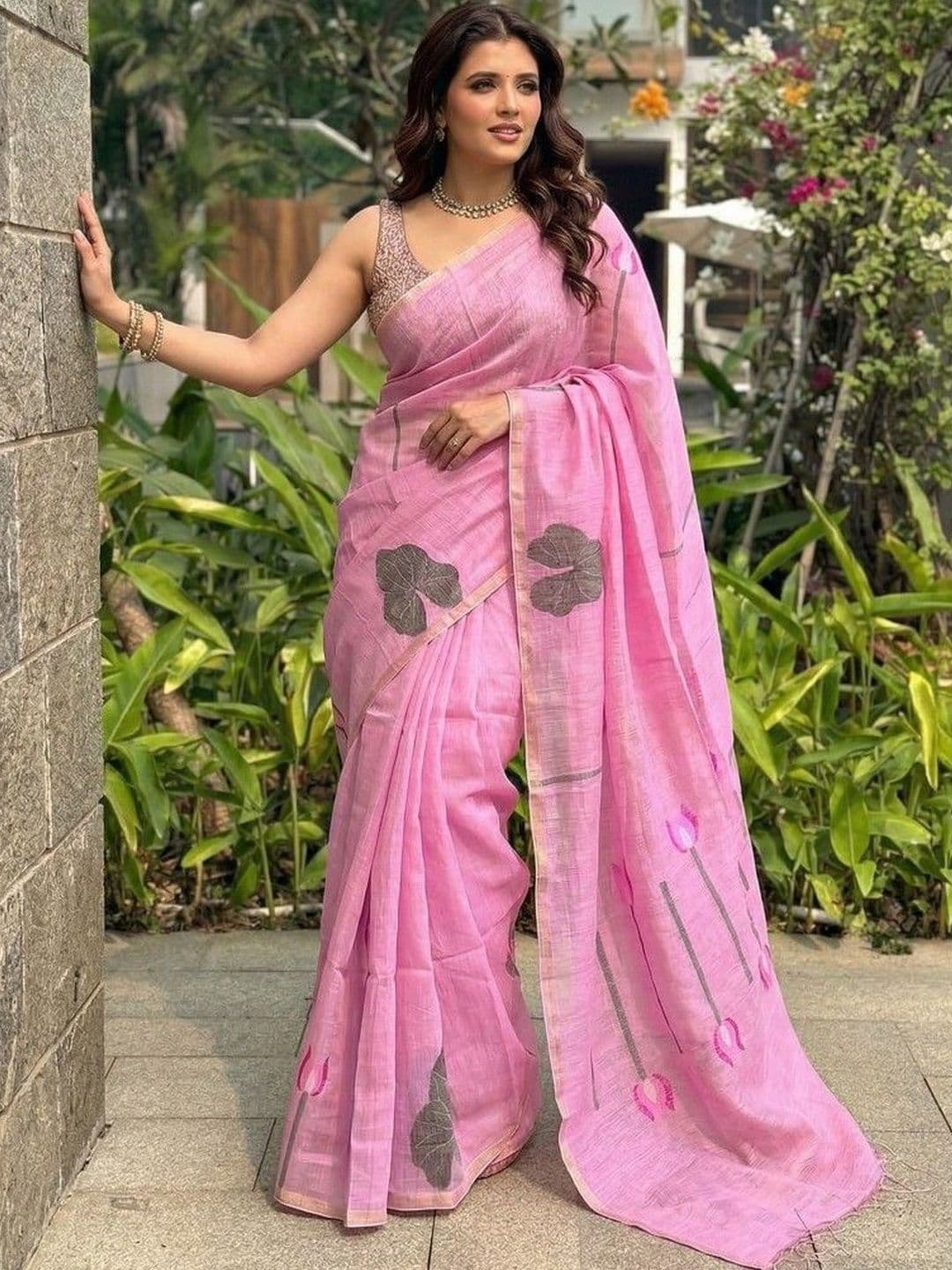 Kalista Floral Saree - view 1