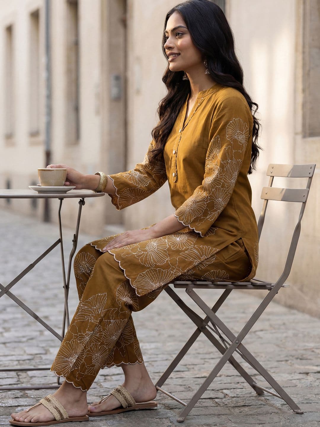 Indo Era Floral Embroidered Thread Work Pure Cotton Kurta with Trousers - view 1