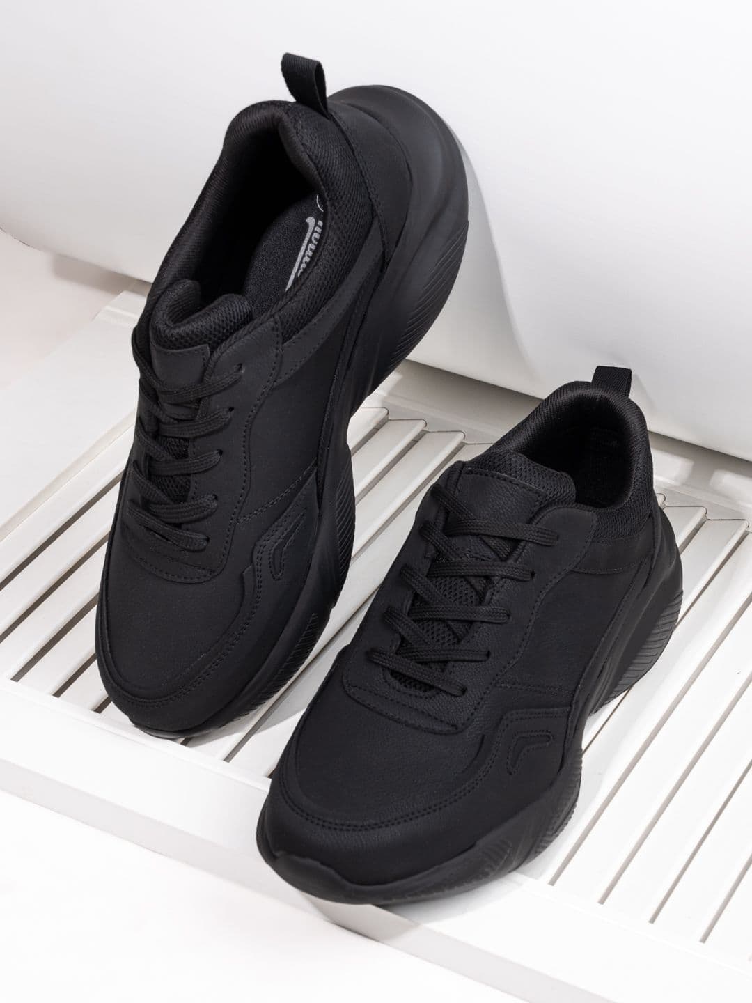 The Roadster Lifestyle Co Men Round Toe Sneakers Casual Shoes - view 1