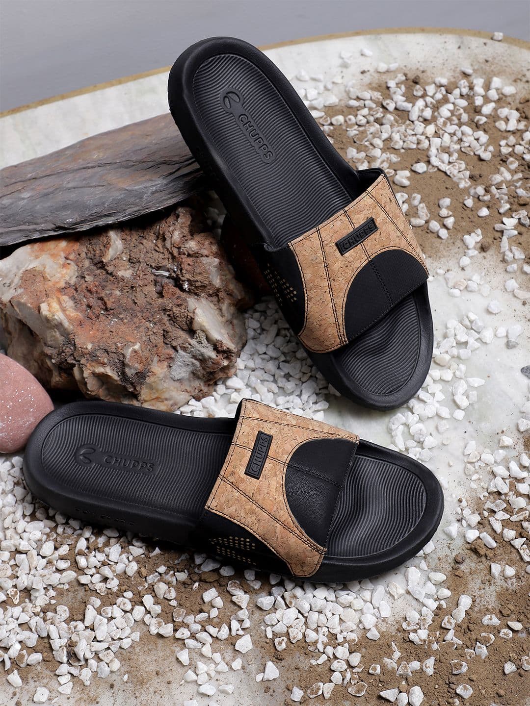 CHUPPS Men Black Arc Orthopedic Sliders - view 1