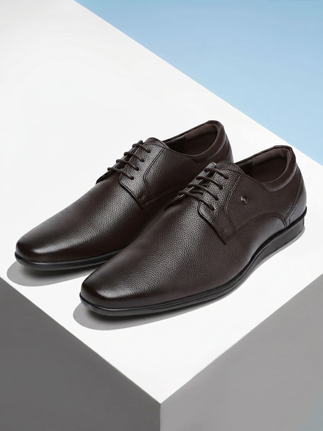 Van Heusen Men Leather Derby Round Toe Formal Shoes - view 1