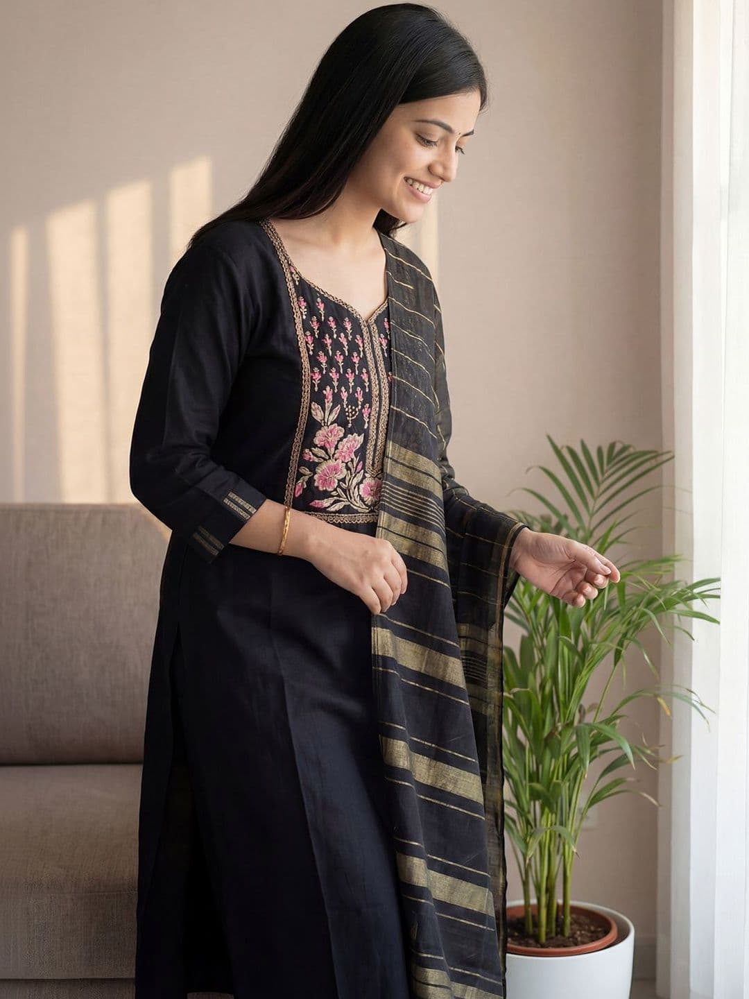 Indo Era Floral Embroidered Regular Thread Work Pure Cotton Kurta with Palazzos & Dupatta - view 1