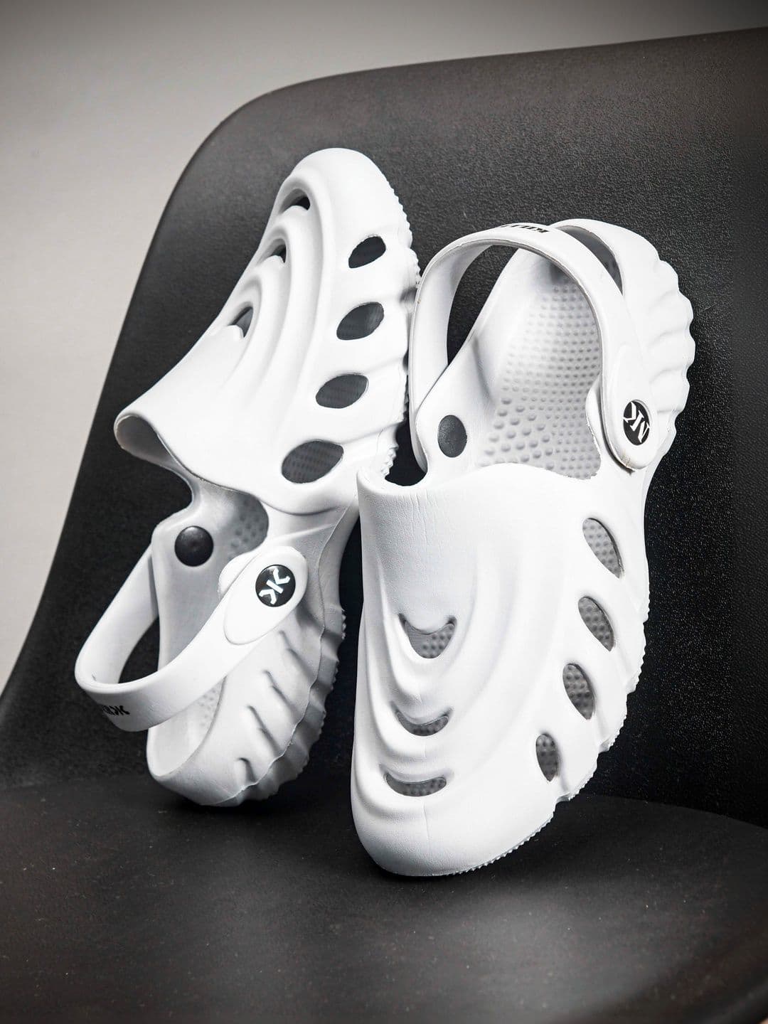 Killer Men Rubber Flip Flops - view 1
