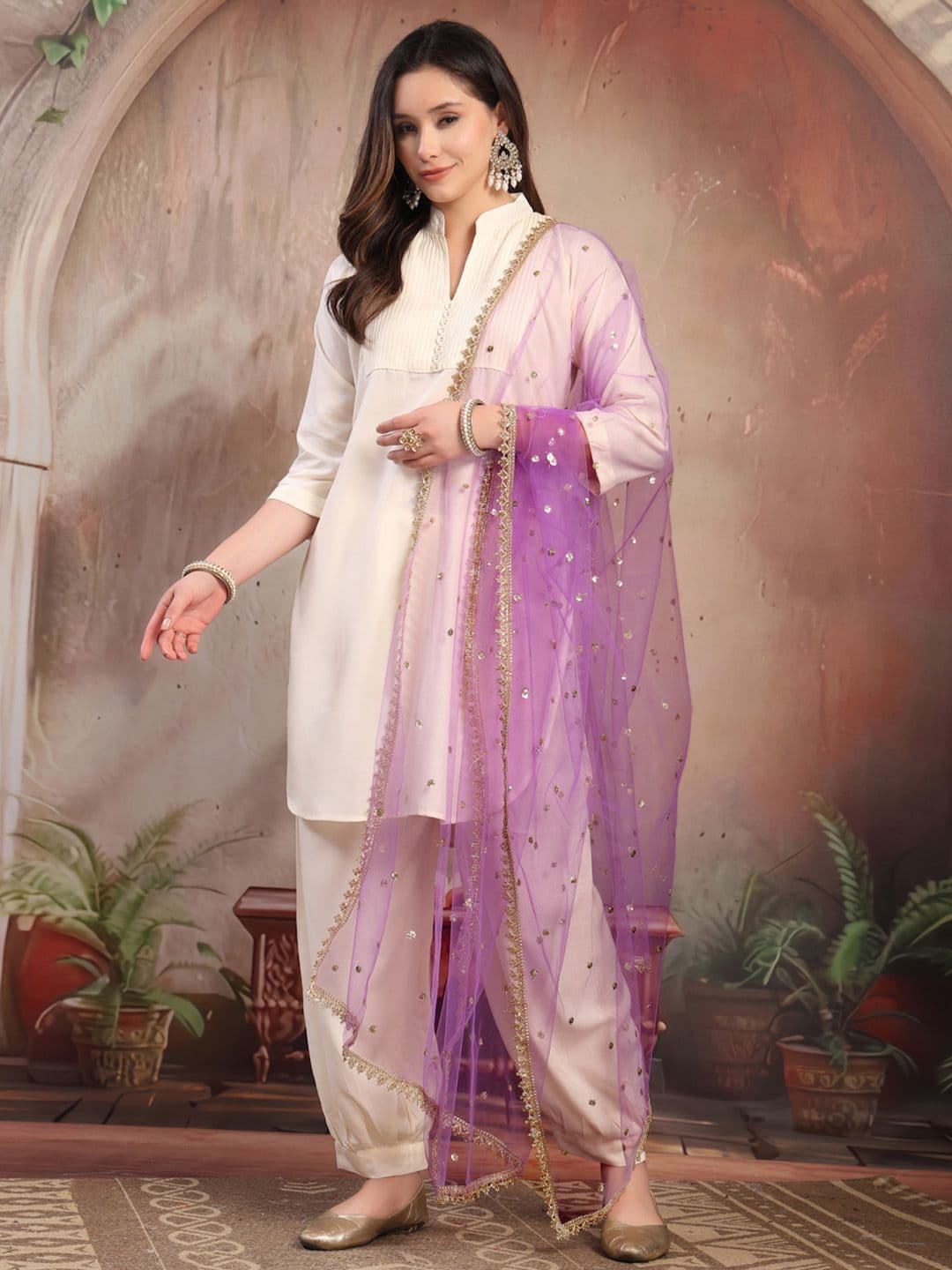 KALINI Embellished Sequinned Dupatta - view 1