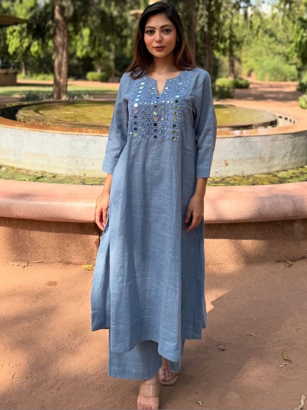 MILAAV Women Floral Embroidered Regular Kurta with Trousers - view 1