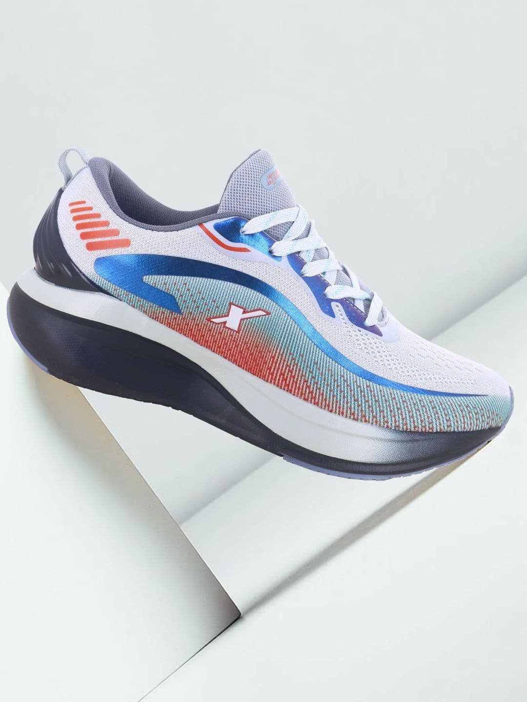 Sparx Men Mesh Training or Gym Non-Marking Shoes - view 1