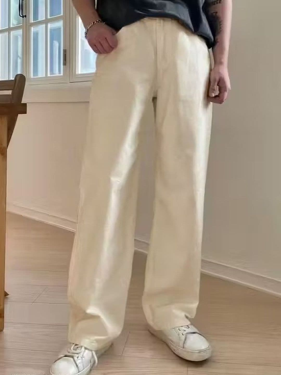 WOOMNY Men Regular Fit Mid-Rise Jeans - view 1