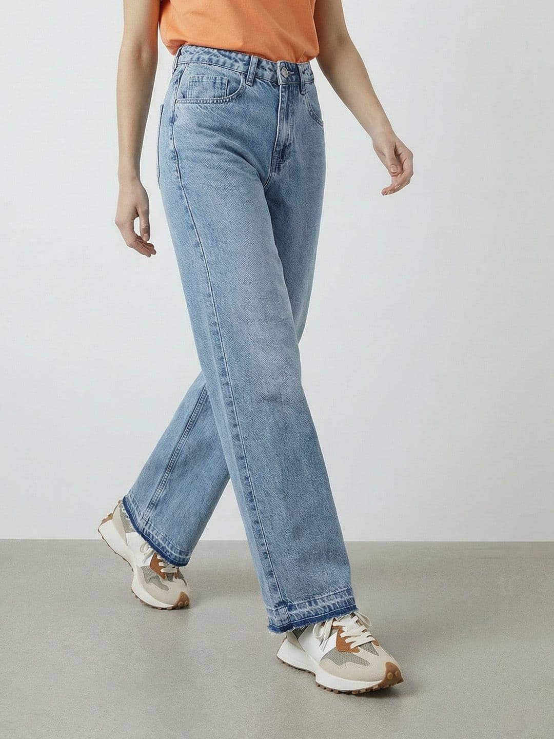 Mast & Harbour Women Wide Leg Mid-Rise Heavy Fade Pure Cotton Jeans - view 1