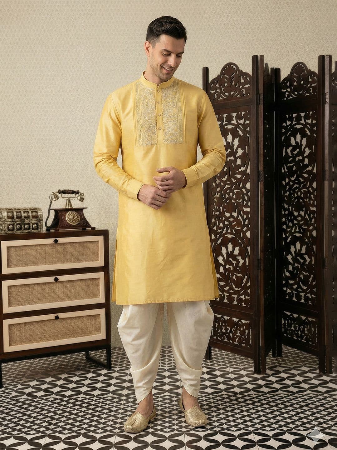 House of Pataudi Ethnic Motifs Embroidered Regular Kurta - view 1