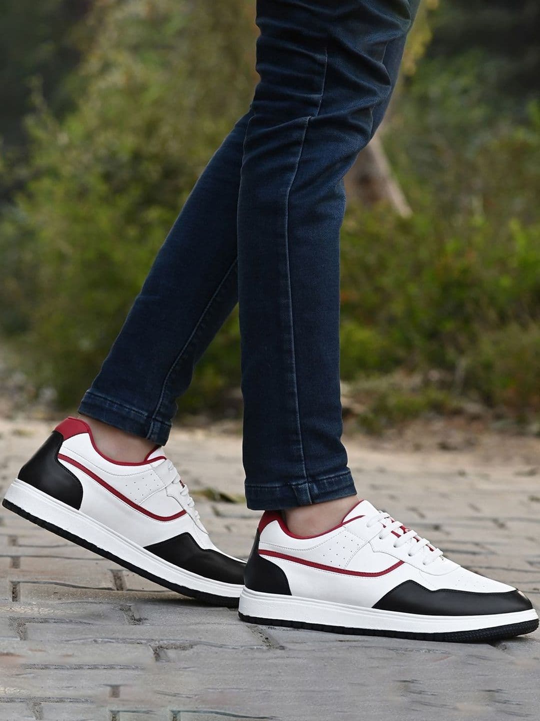 Mast & Harbour Men Sneakers