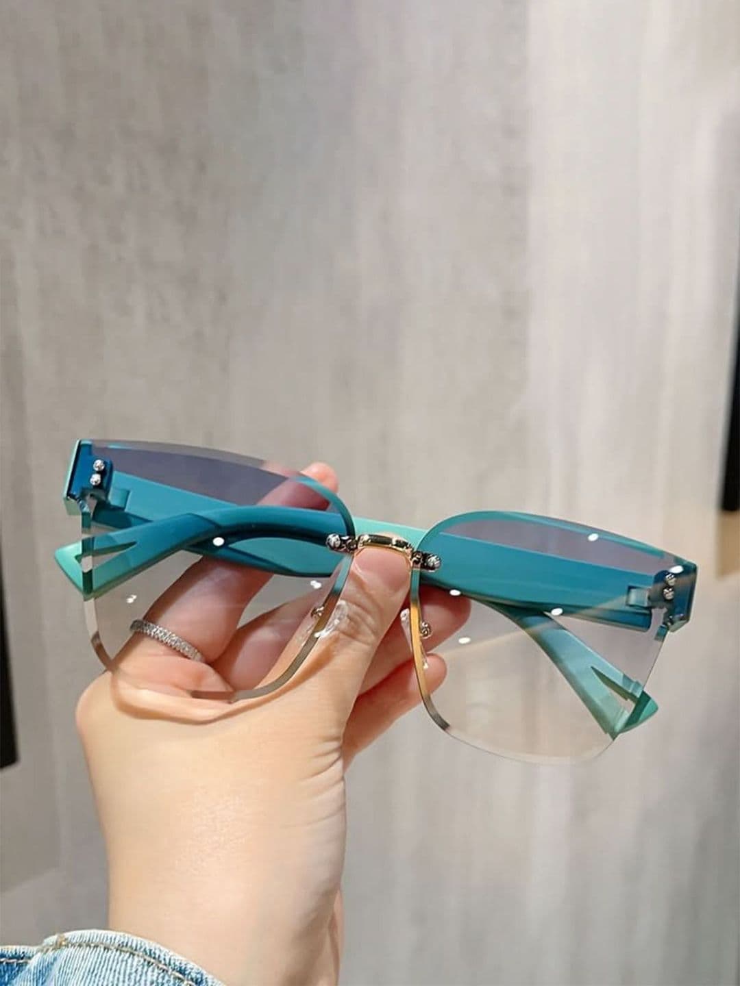 OUDI Women Blue Lens & Blue Square Sunglasses OUGLA_723831914657 - view 1