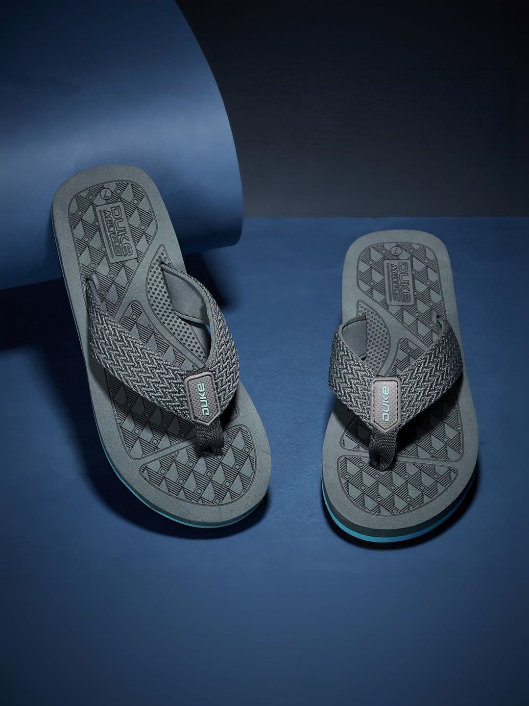 Duke Men Thong Flip-Flops - view 1