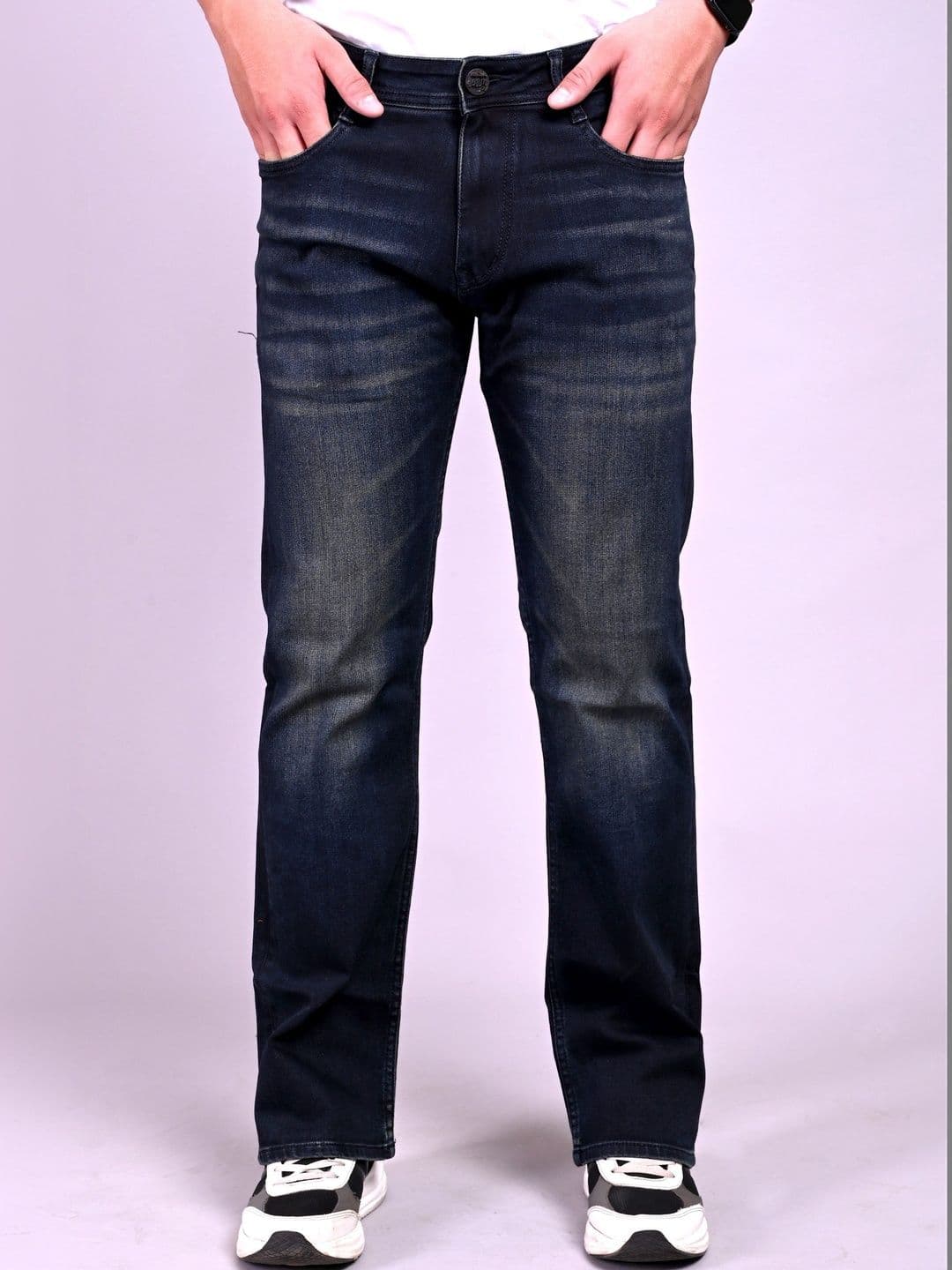 WHITE APPLE JNS Men Bootcut Mid-Rise Light Fade Stretchable Jeans - view 1