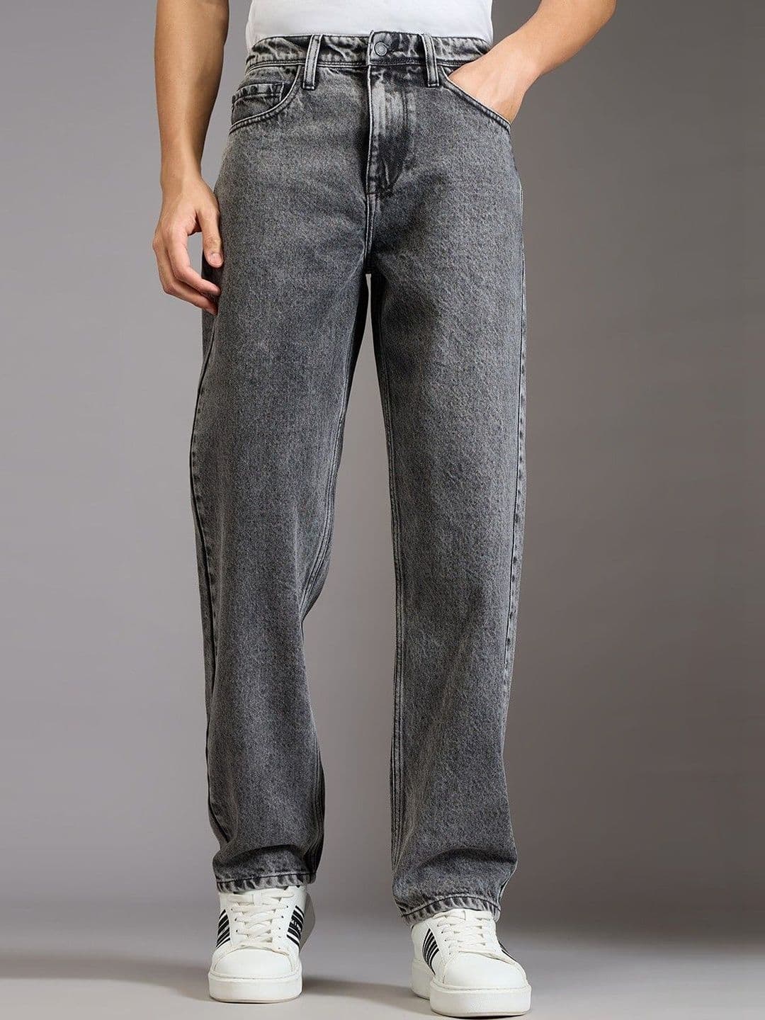 Pepe Jeans Men James Relaxed Fit Mid-Rise Jeans - view 1