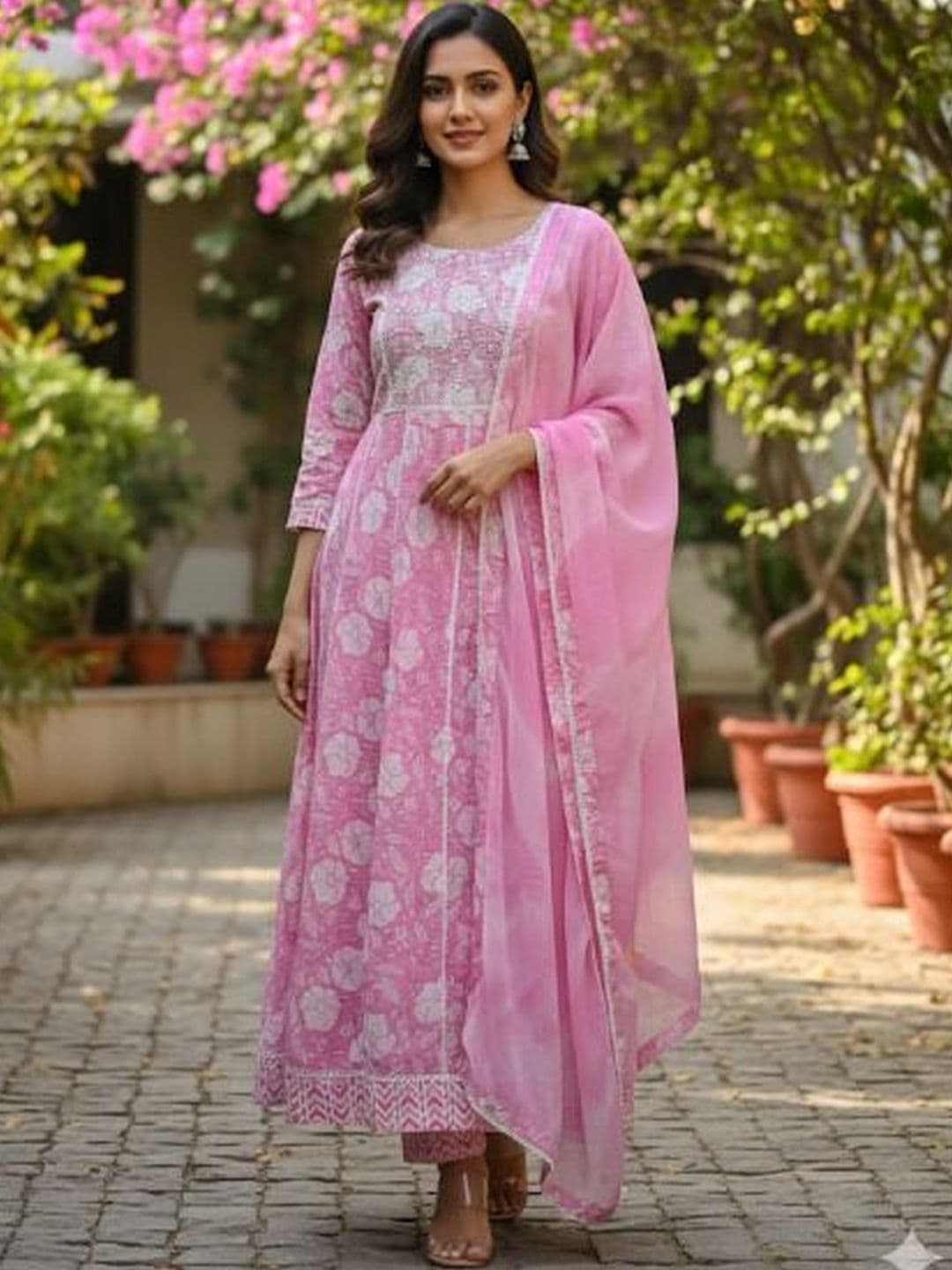 MENWAL COLLECTION Women Floral Printed Layered Kurta with Trousers & With Dupatta - view 1