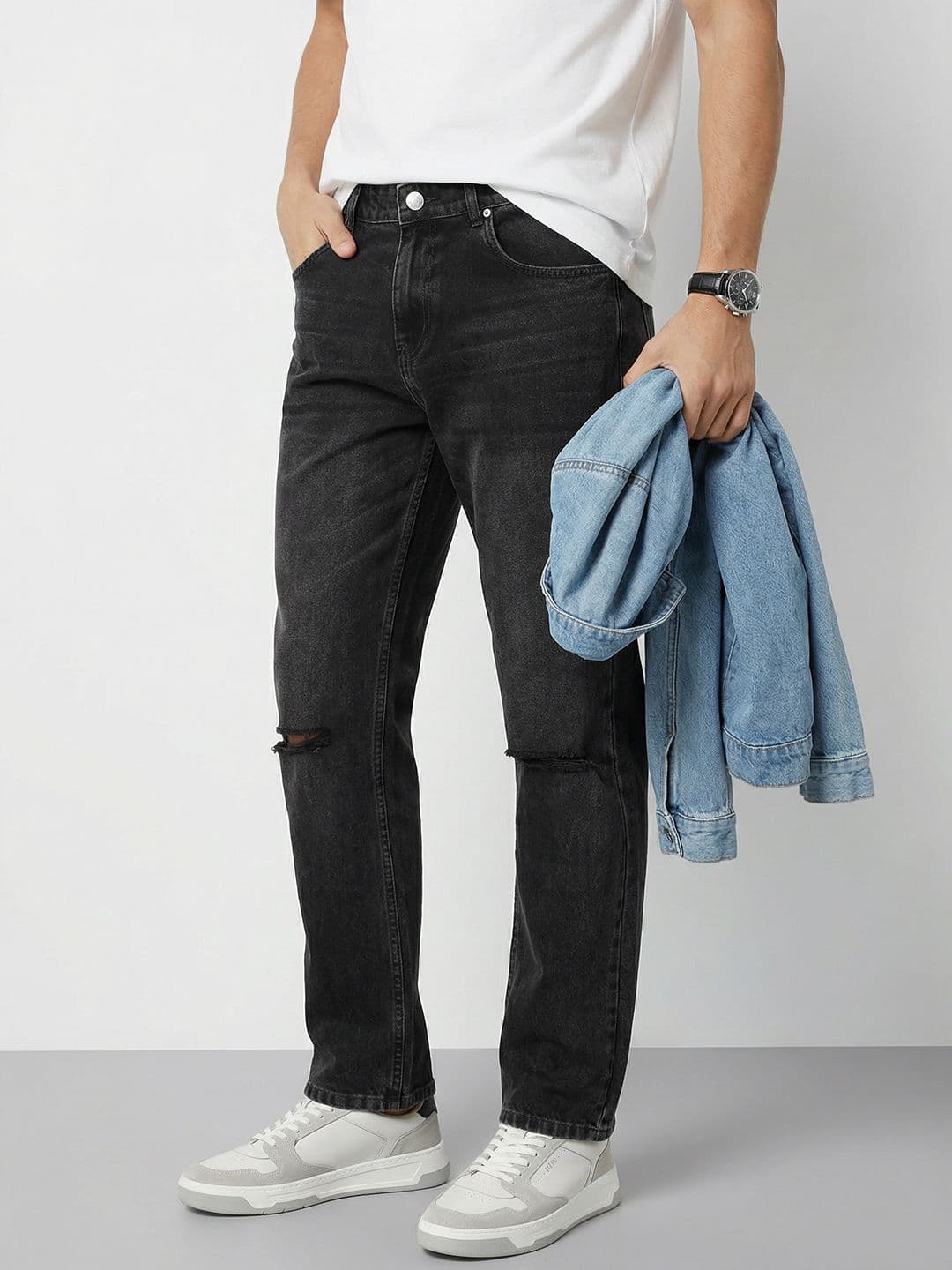 Mast & Harbour Men Regular Fit Mid-Rise Light Fade Pure Cotton Jeans - view 1