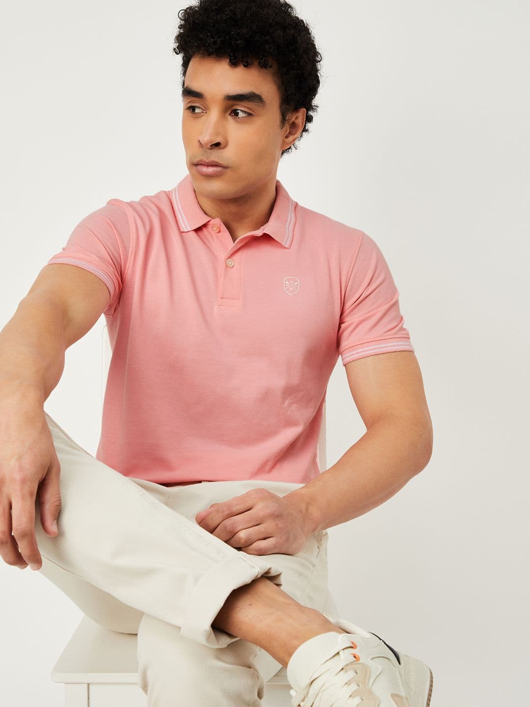 max Men Pink Solid Polo Collar T-shirt - view 1
