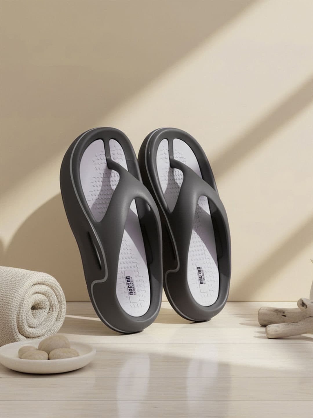 DOCTOR EXTRA SOFT Men Comfort V-Shape Thong Flip-Flops - view 1