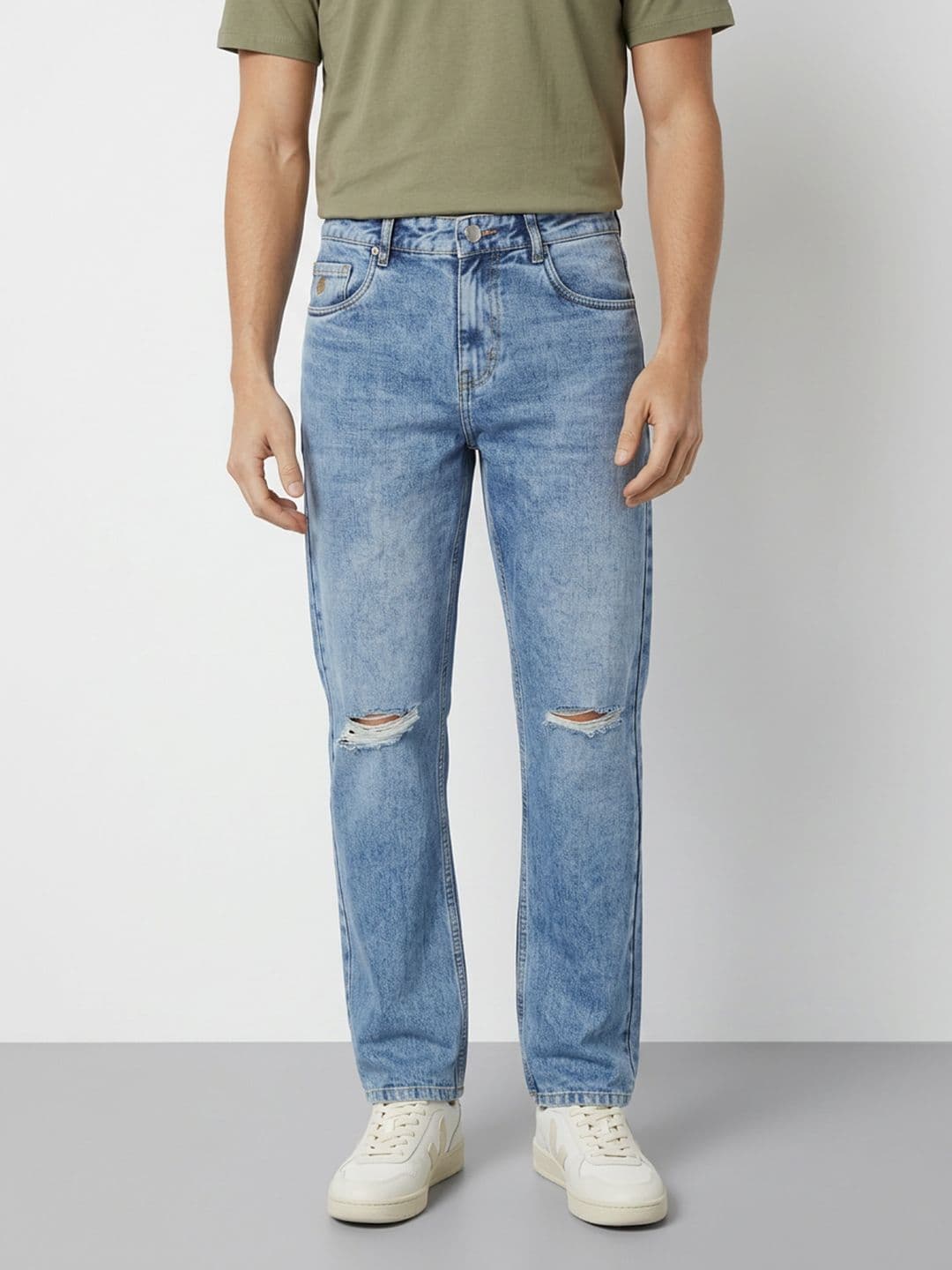 Mast & Harbour Men Regular Fit Mid-Rise Slash Knee Heavy Fade Cotton Jeans - view 1