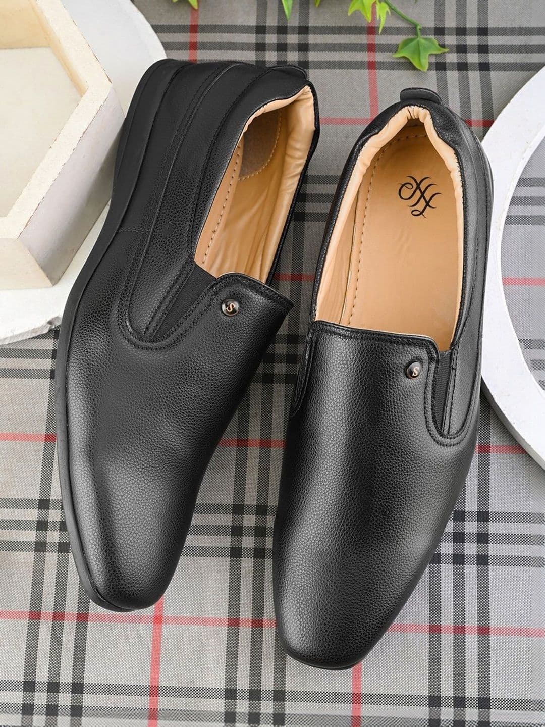 House of Pataudi Men Formal Slip On Loafers with Cushioned Insole - view 1