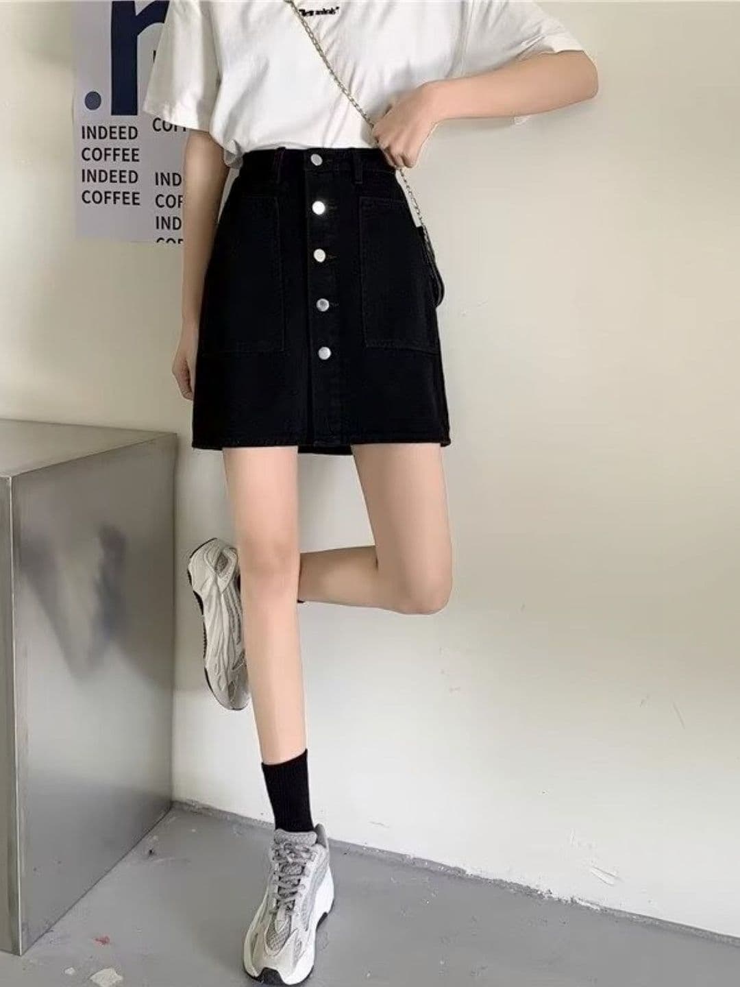 Suo Women Above Knee A-Line Skirt - view 1