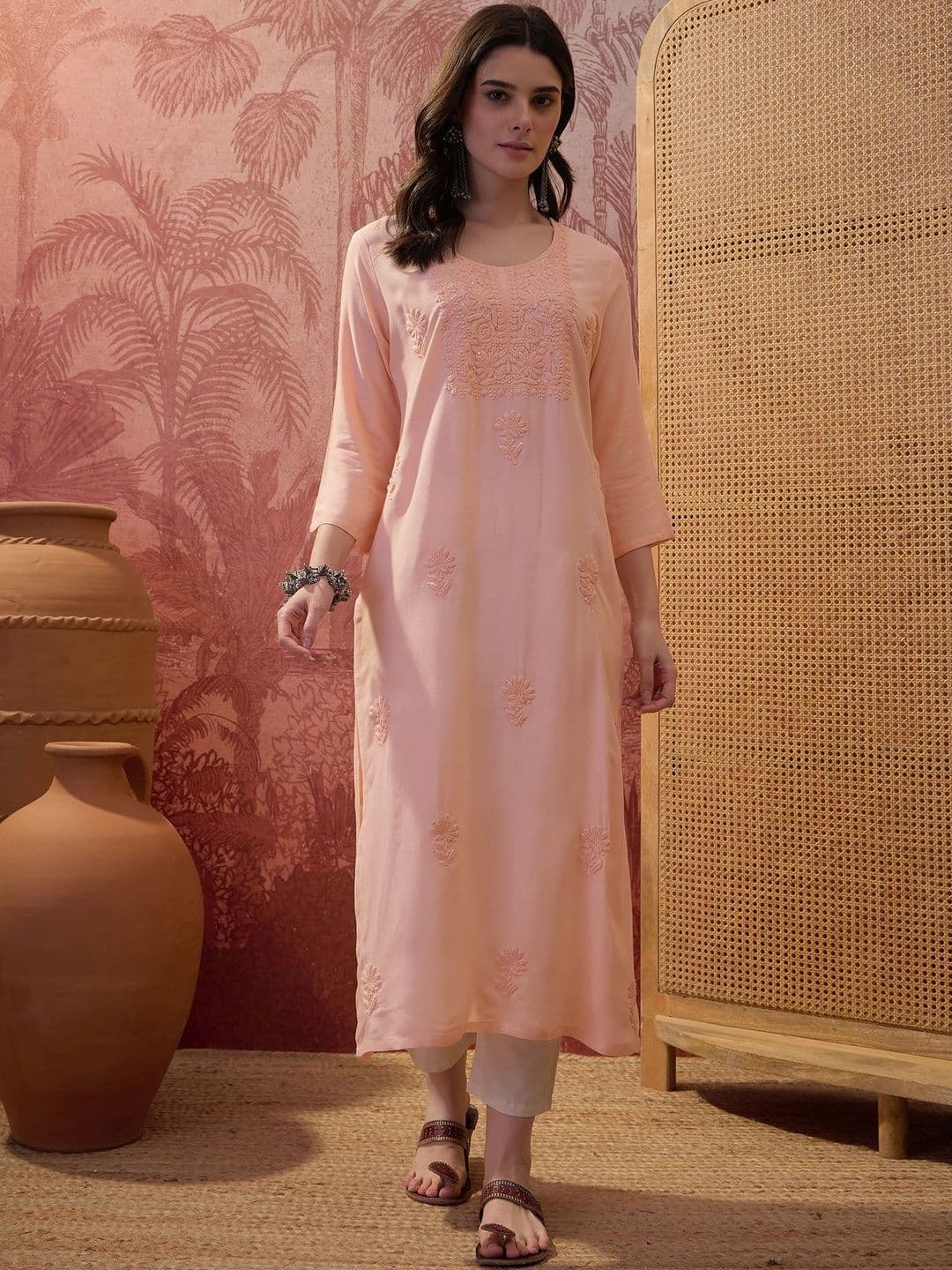 Sangria Embroidered Round Neck Kurta - view 1
