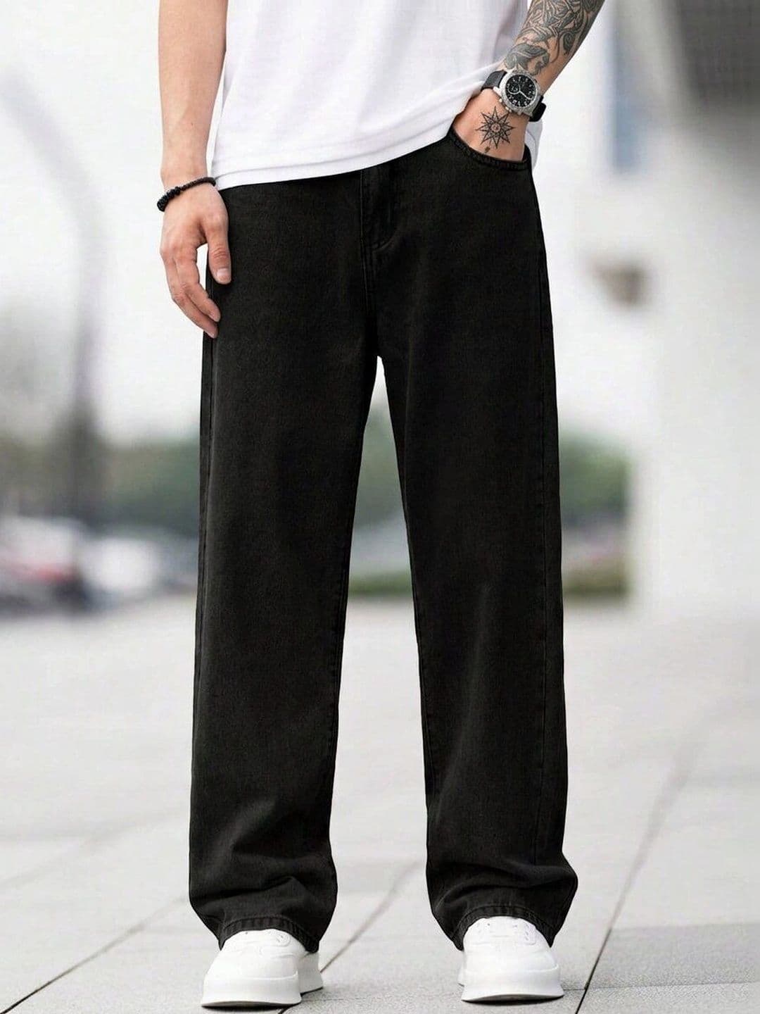 Classic Torch Men Loose Relaxed Fit Mid-Rise Jeans - view 1