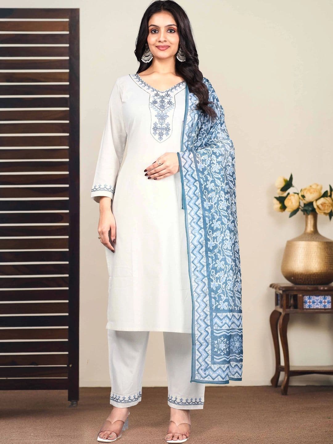 PANJURLI Women Ethnic Motifs Embroidered Regular Thread Work Pure Cotton Kurta with Trousers & With Dupatta - view 1