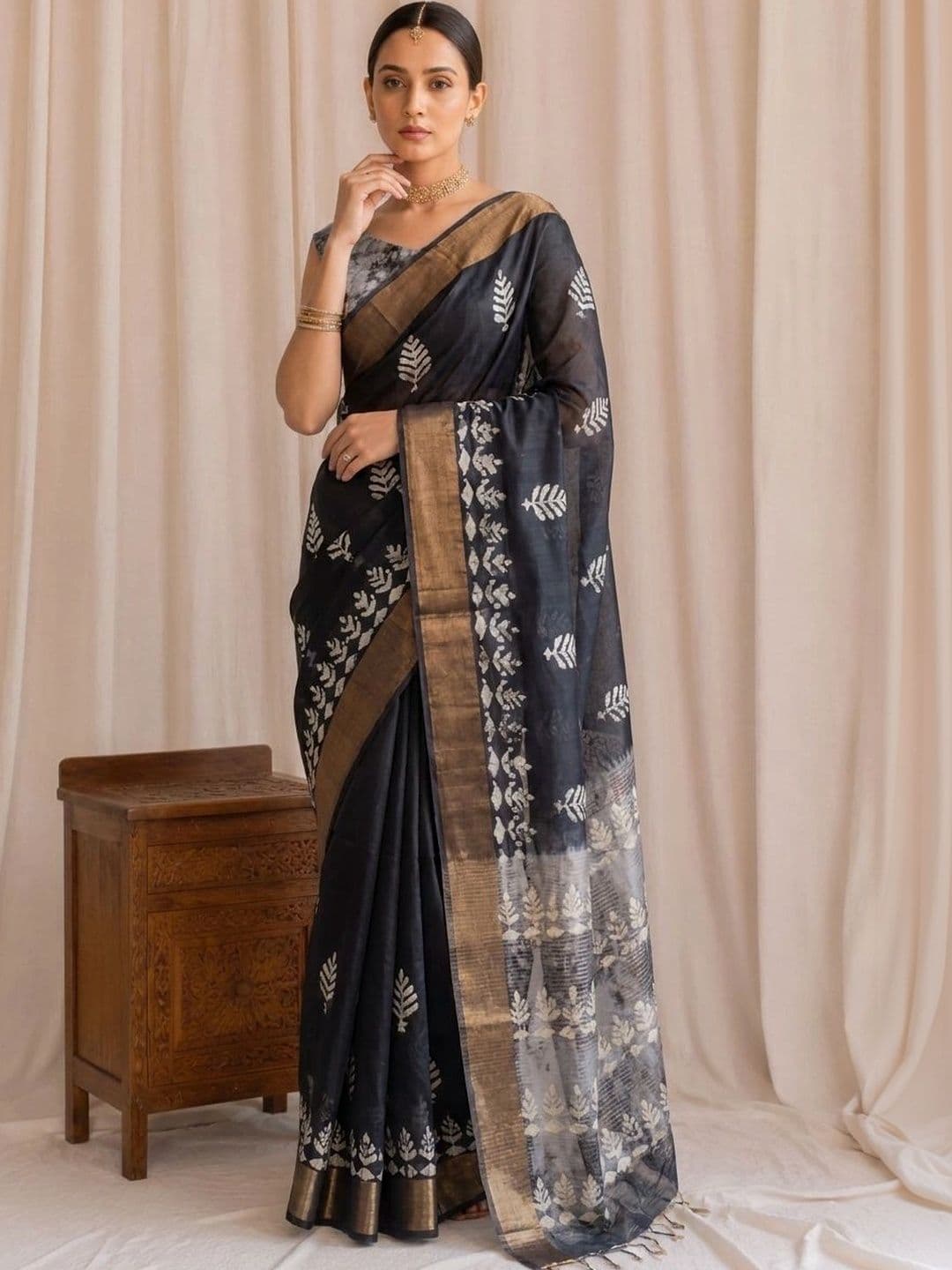 Anouk Batik Pure Cotton Block Print Saree - view 1