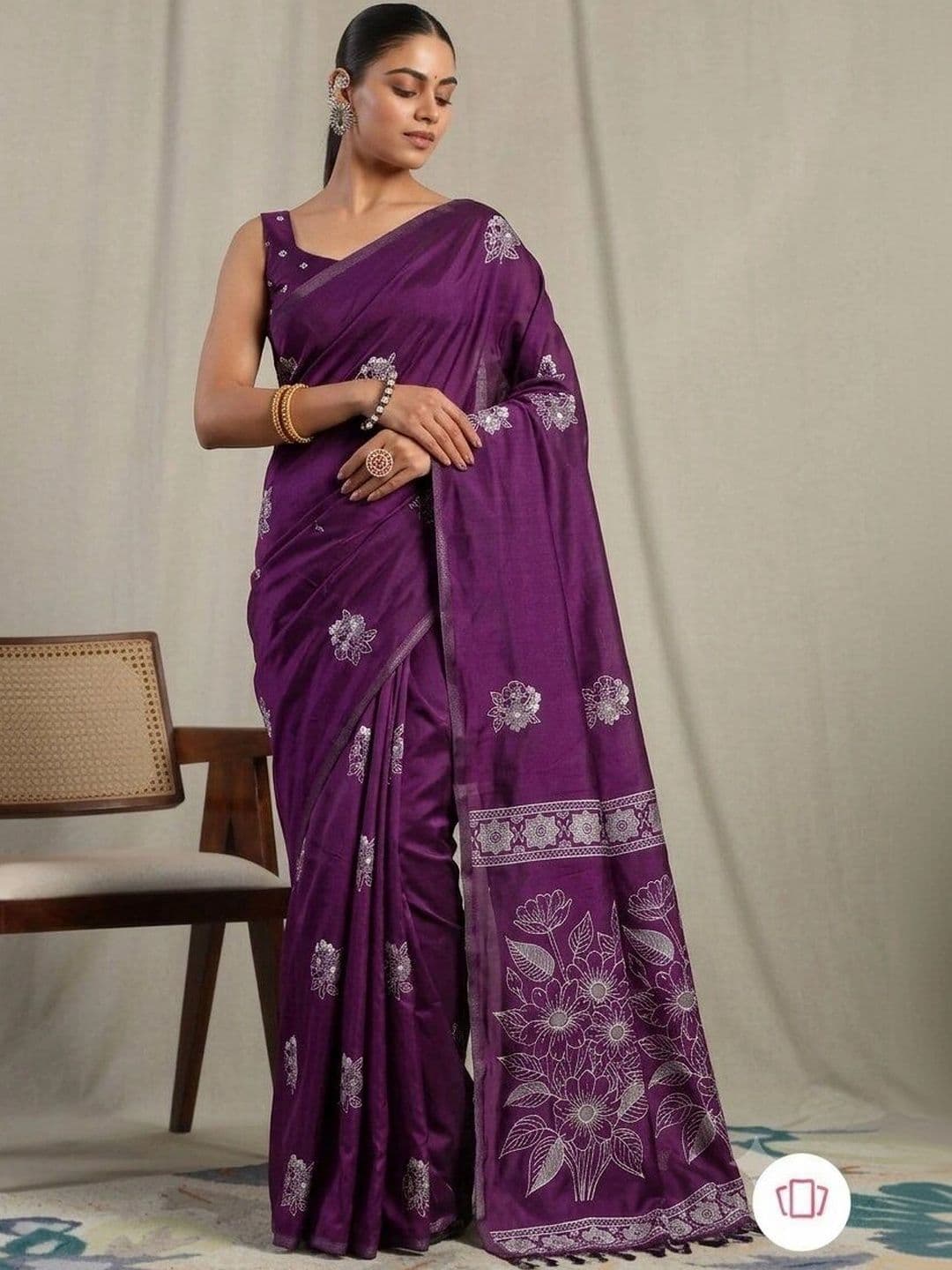 Mitera Floral Embroidered Silk Blend Banarasi Saree - view 1