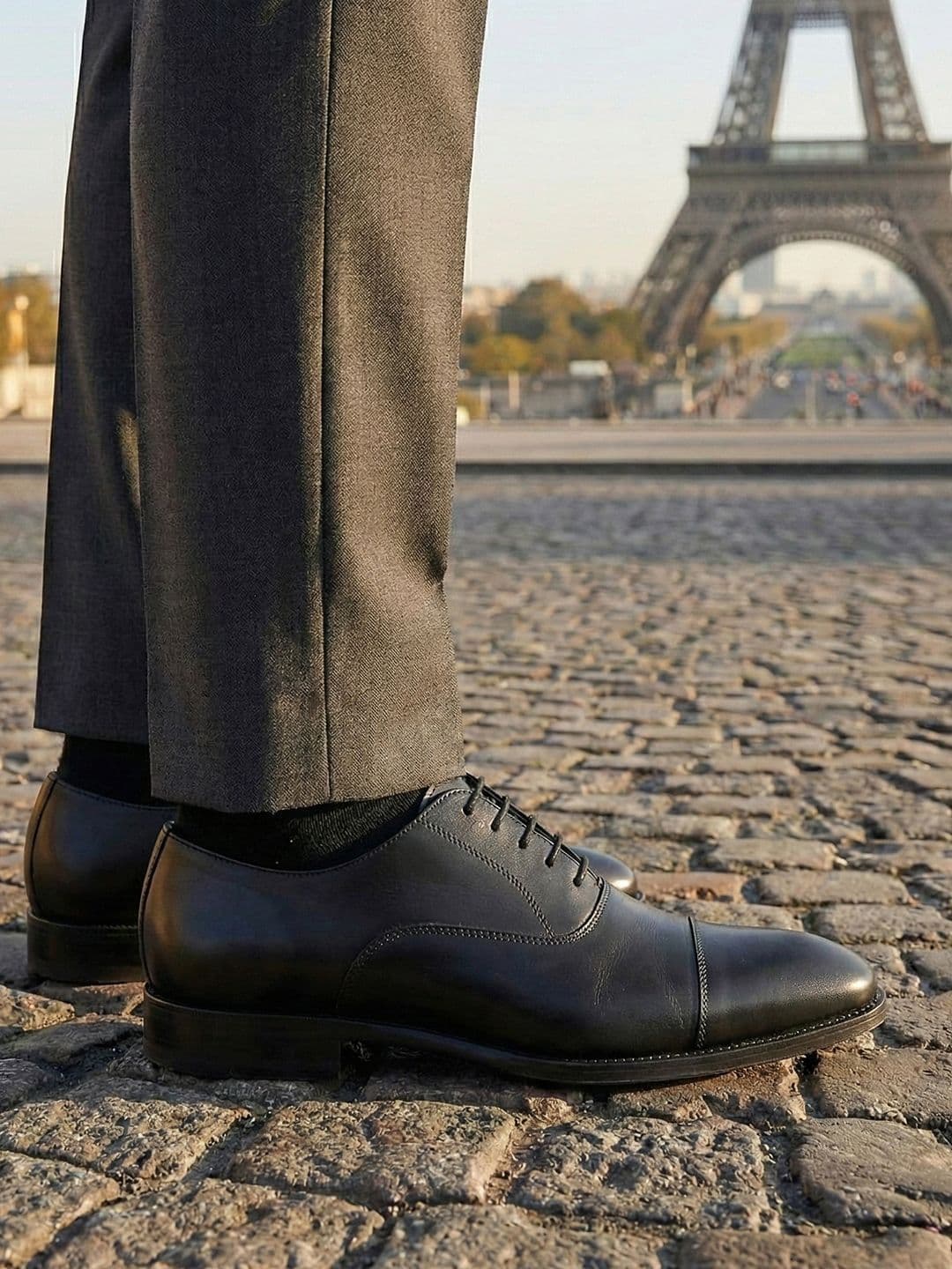 FAUSTO Men Lace-Up Formal Oxfords - view 1
