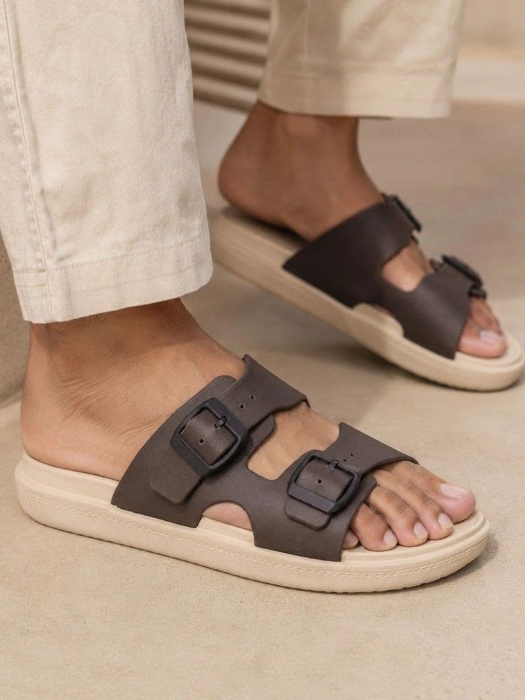 Zoom Shoes Men Comfort Sandals - view 1