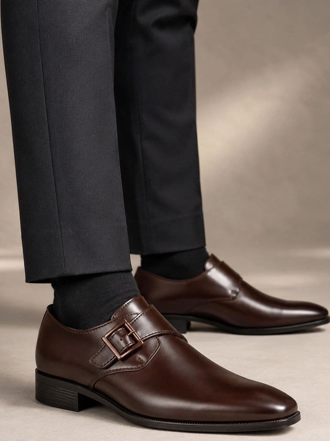 Layasa Men Pointed Toe Buckle Formal Monks - view 1