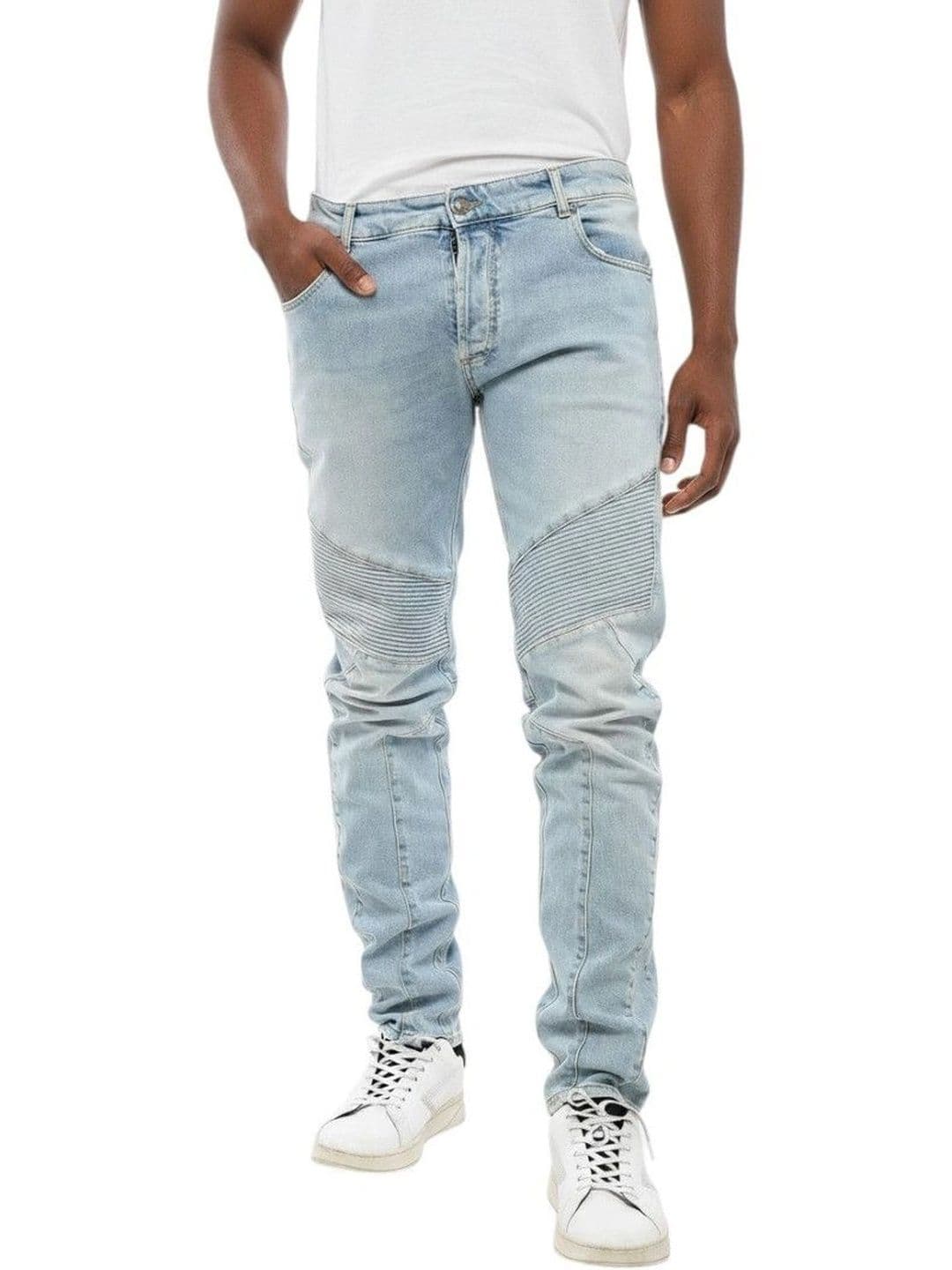Balmain Men Tapered Fit Mid-Rise Jeans - view 1