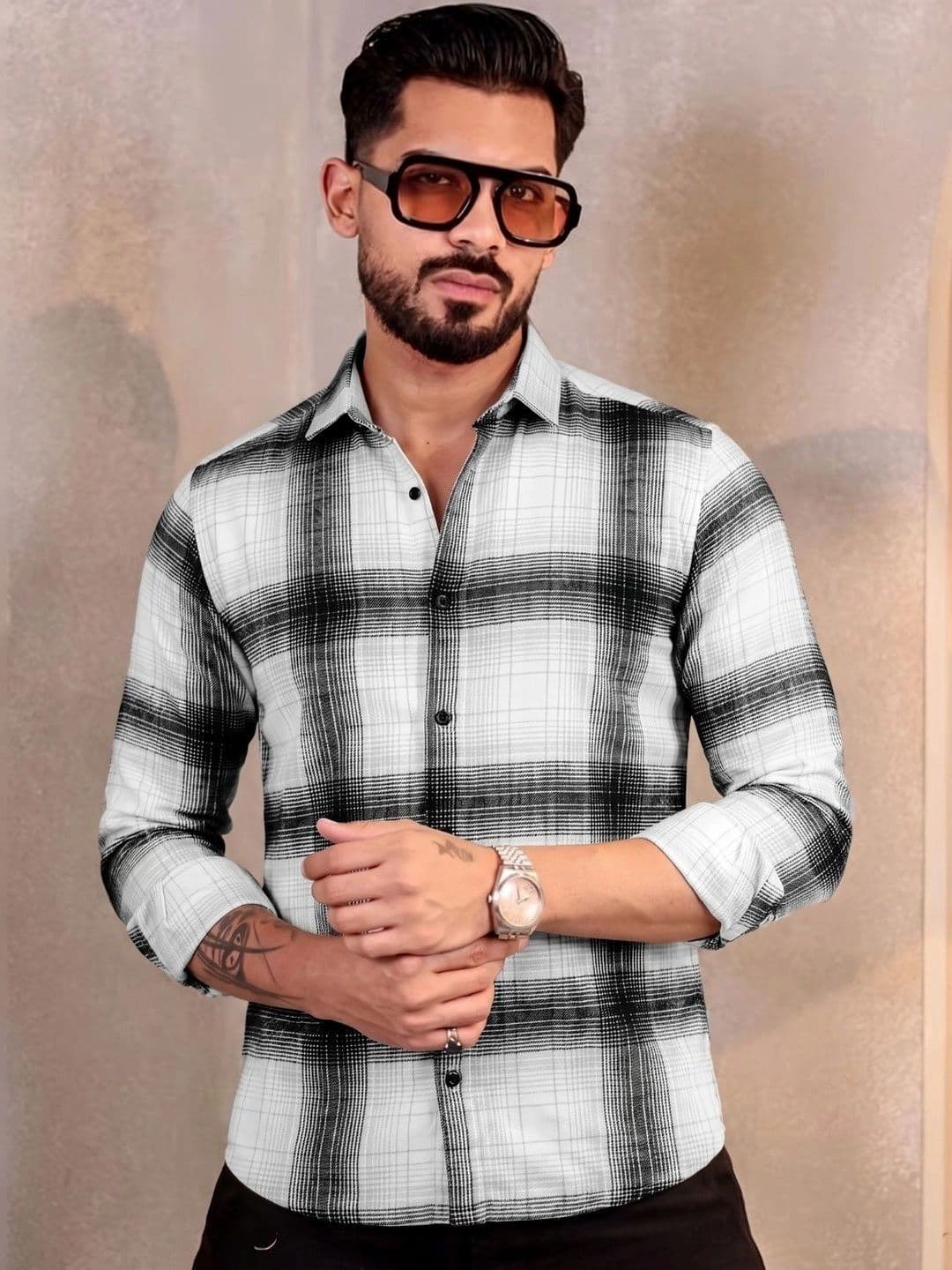 Manspire Men Checked Casual Shirt - view 1
